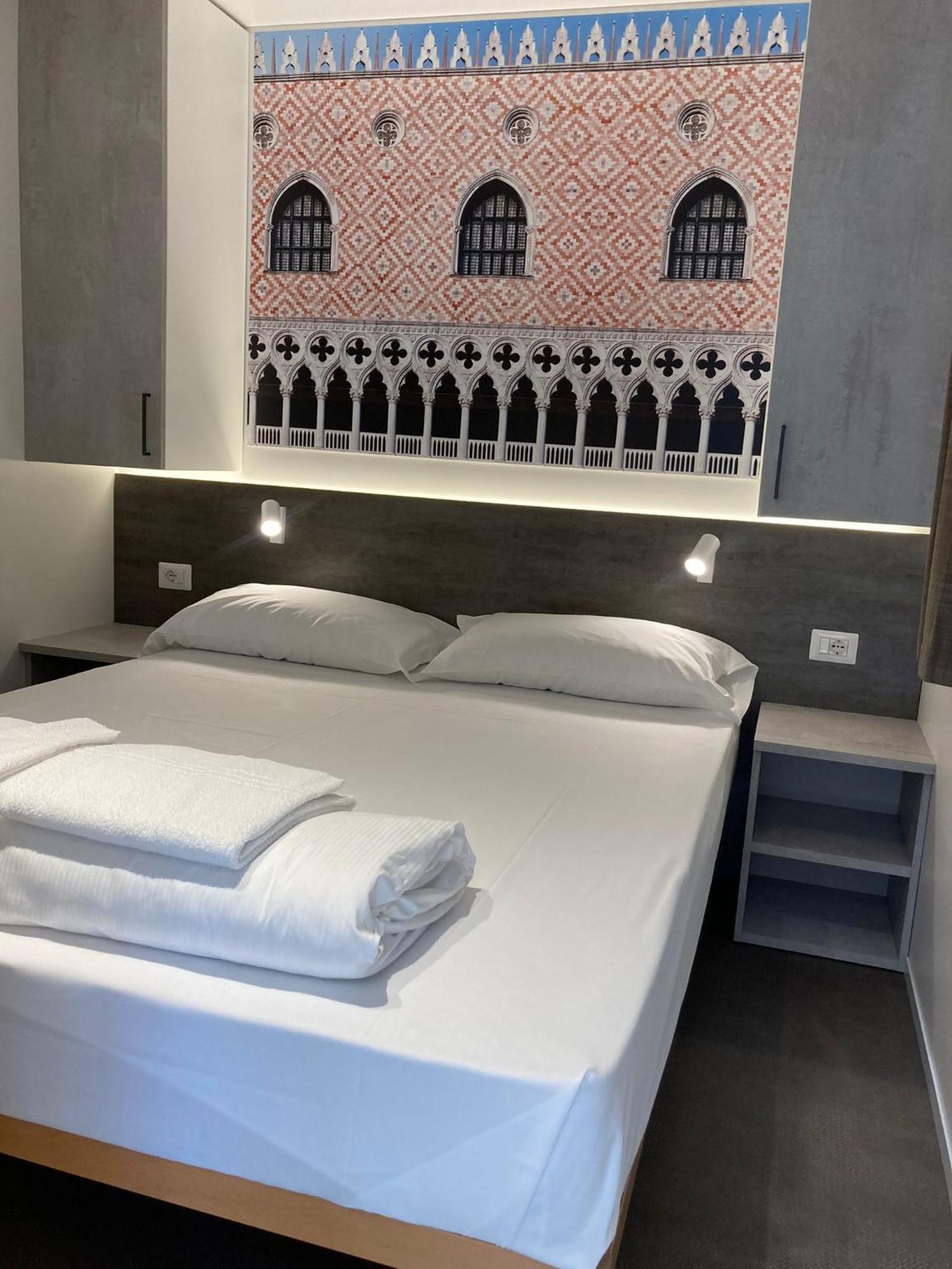 Venezia Village 3*